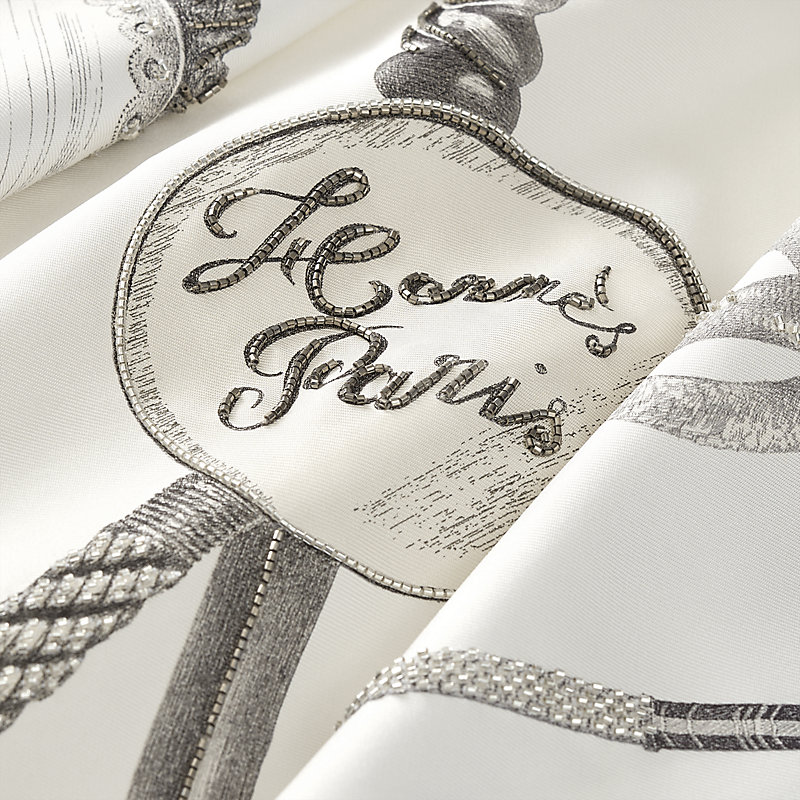 Nous Sommes Inseparables Exceptional embroidered scarf 90 | Hermès USA